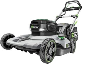 8 Best Battery-Powered Lawn Mowers for a Lush Lawn